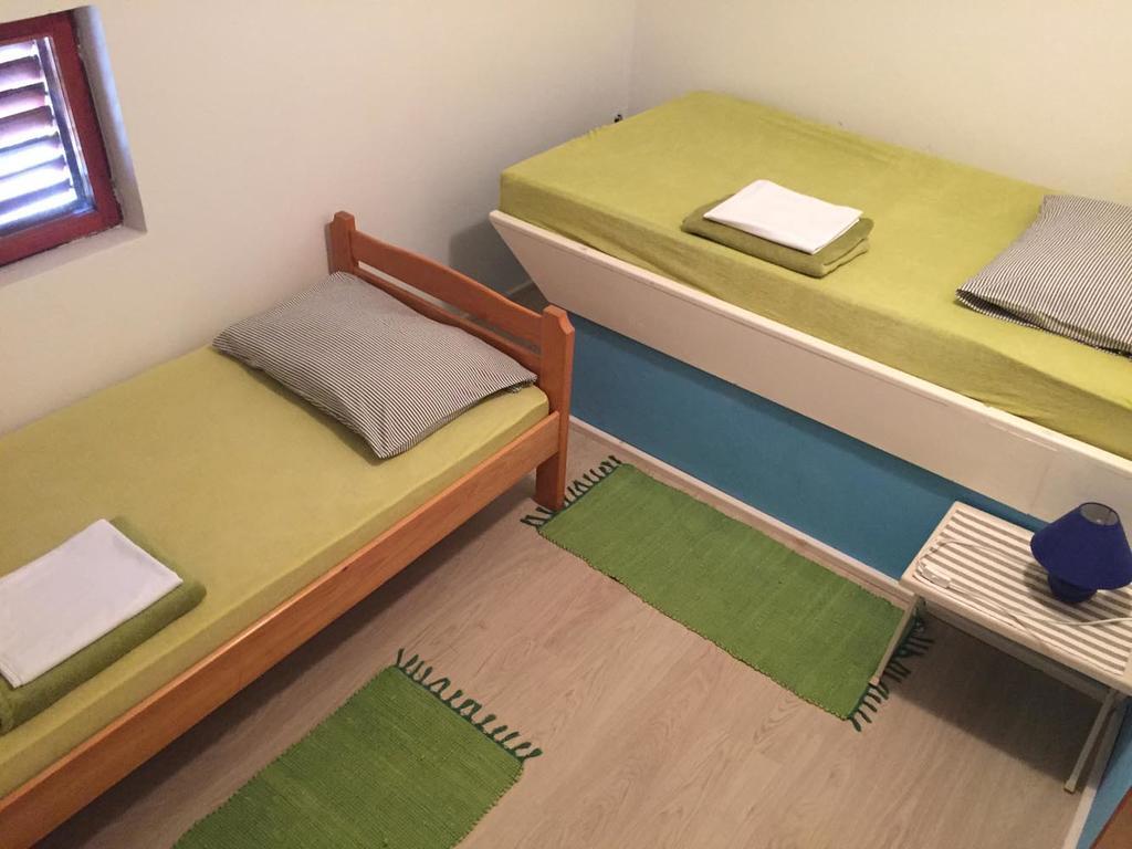 Apartments Pavic Betina  Exterior photo